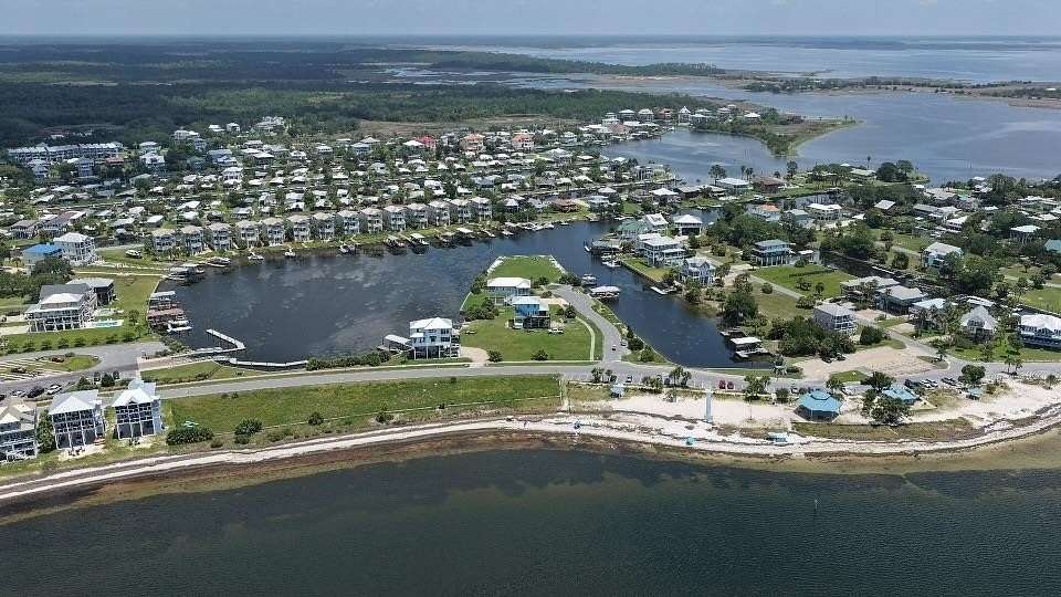 0.16 Acres of Residential Land for Sale in Crawfordville, Florida