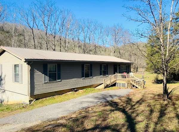 8.2 Acres of Land with Home for Sale in Buffalo Valley, Tennessee