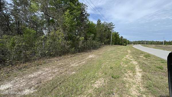1.15 Acres of Commercial Land for Sale in Interlachen, Florida