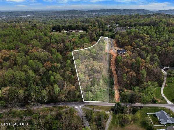 5 Acres of Residential Land for Sale in Knoxville, Tennessee