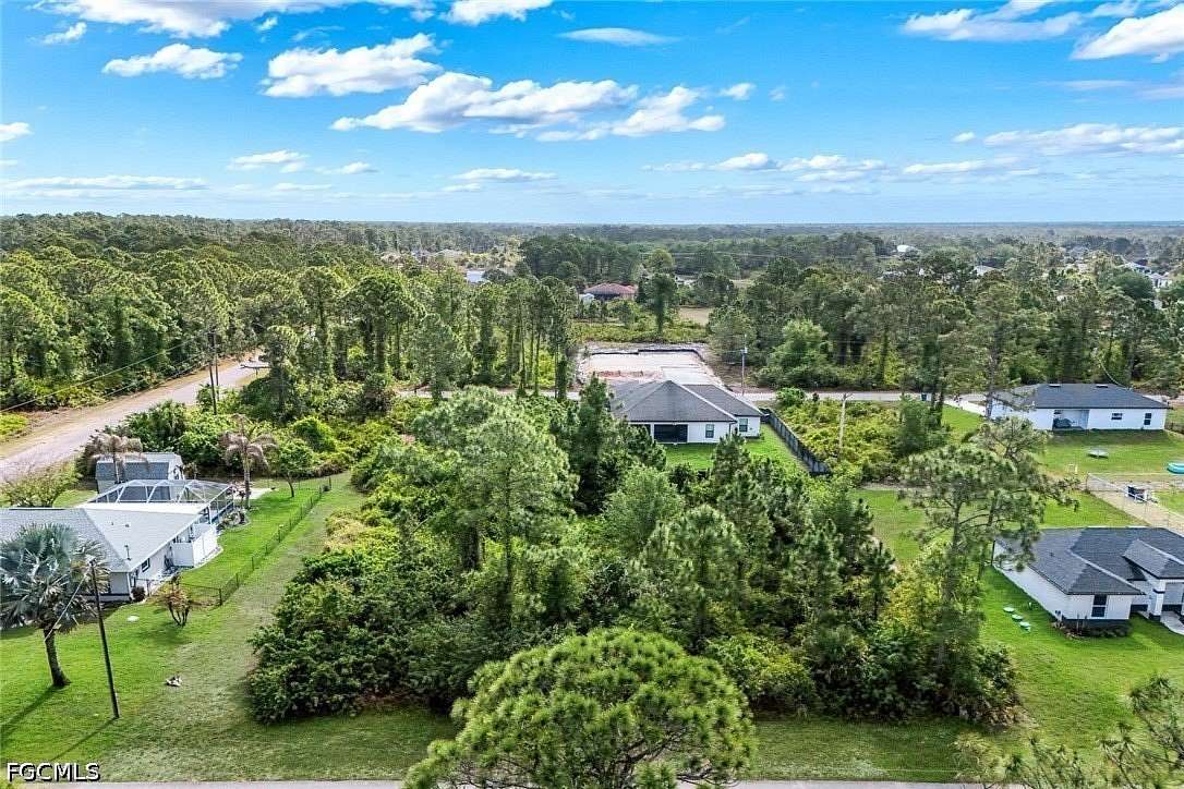 0.25 Acres of Residential Land for Sale in Lehigh Acres, Florida