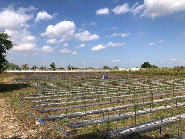 1.25 Acres of Residential Land for Sale in Miami, Florida