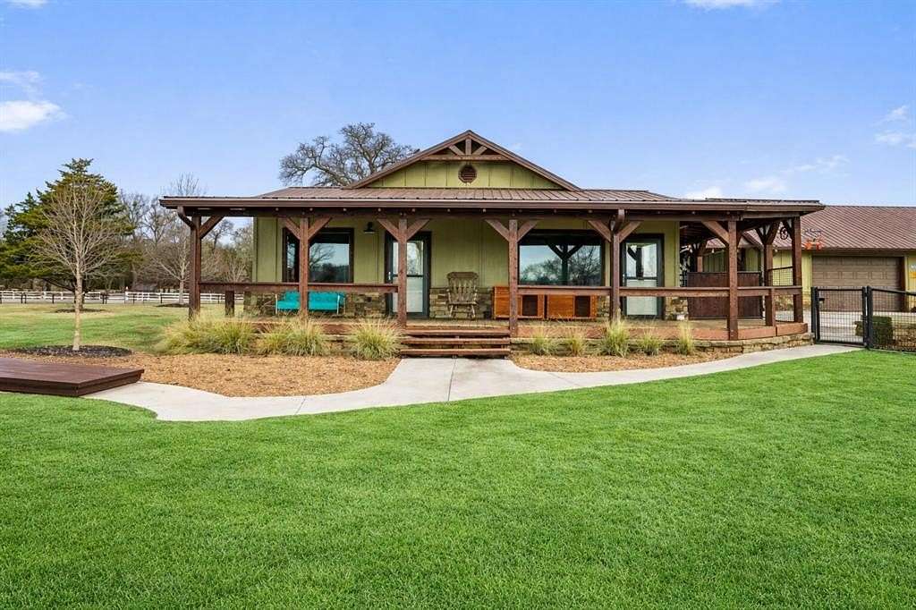 20 Acres of Land with Home for Sale in Lexington, Oklahoma