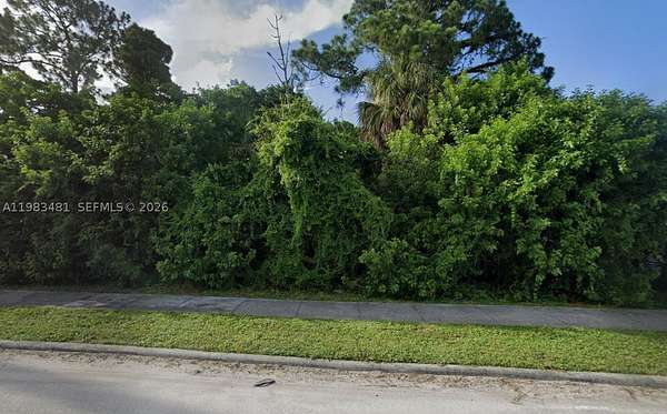 0.16 Acres of Commercial Land for Sale in Fort Pierce, Florida