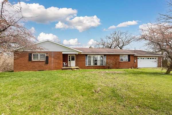 2.25 Acres of Land with Home for Sale in La Rue, Ohio