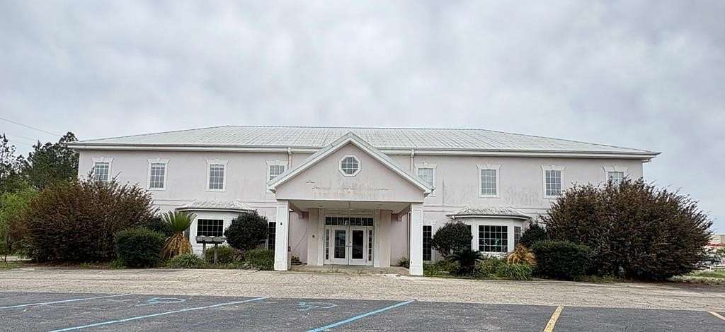 2 Acres of Improved Commercial Land for Sale in Picayune, Mississippi