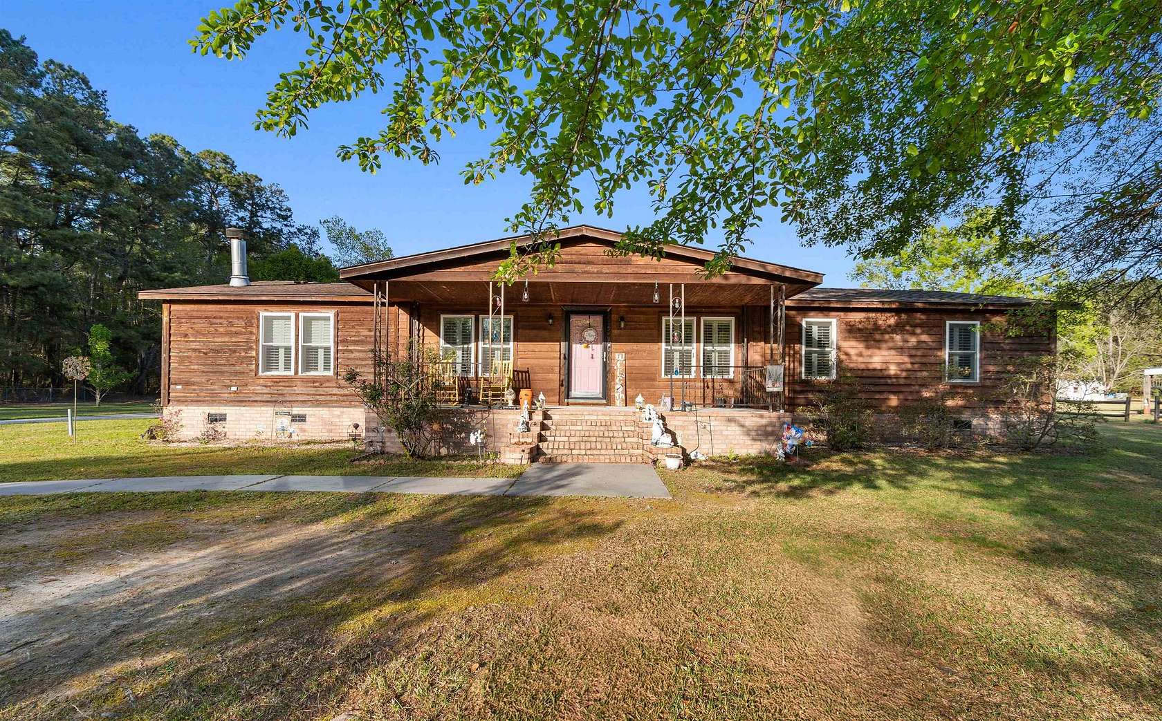 1.79 Acres of Land with Home for Sale in Marion, South Carolina