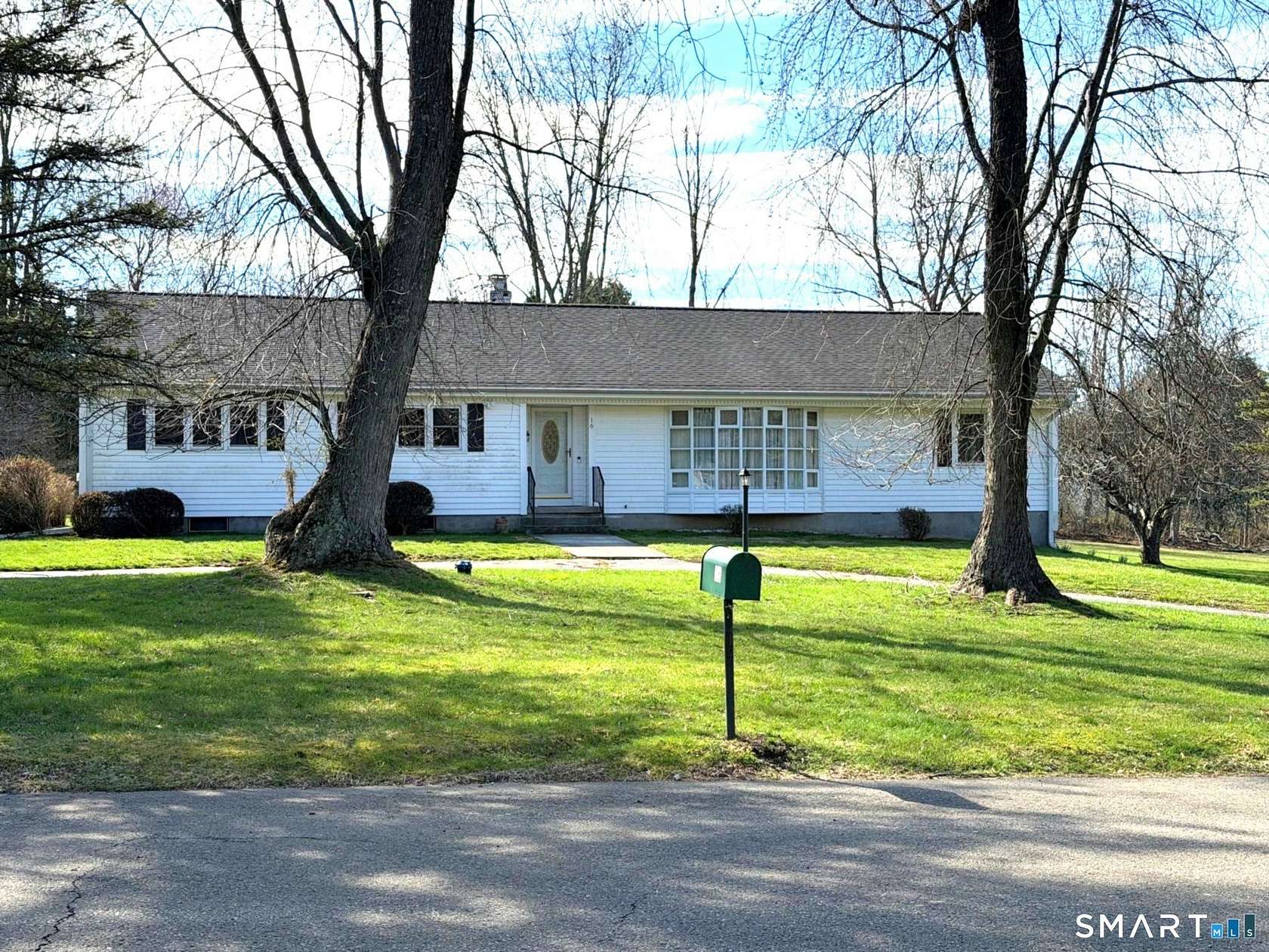 1.67 Acres of Land with Home for Lease in Woodbridge, Connecticut