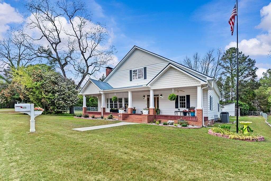 23.9 Acres of Land with Home for Sale in Sandersville, Georgia