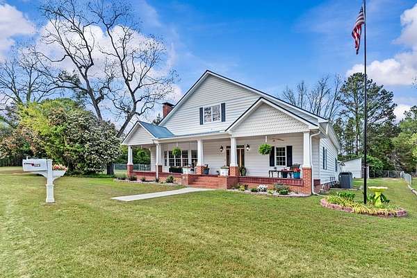 23.9 Acres of Land with Home for Sale in Sandersville, Georgia