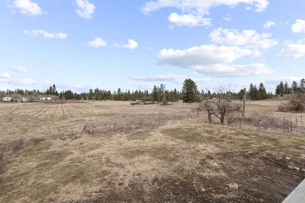 10.3 Acres of Land with Home for Sale in Spokane, Washington