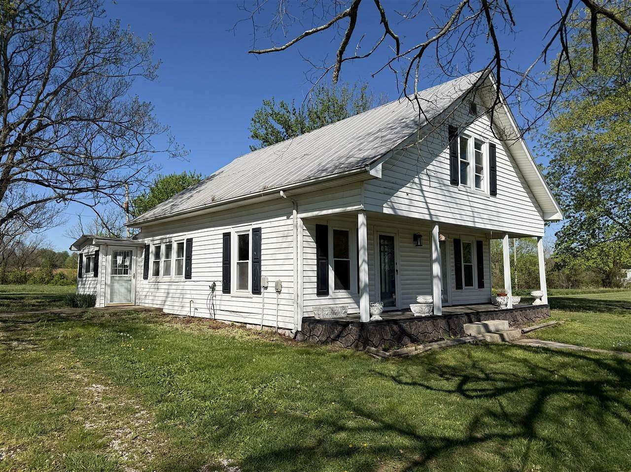 3 Acres of Land with Home for Sale in Park City, Kentucky