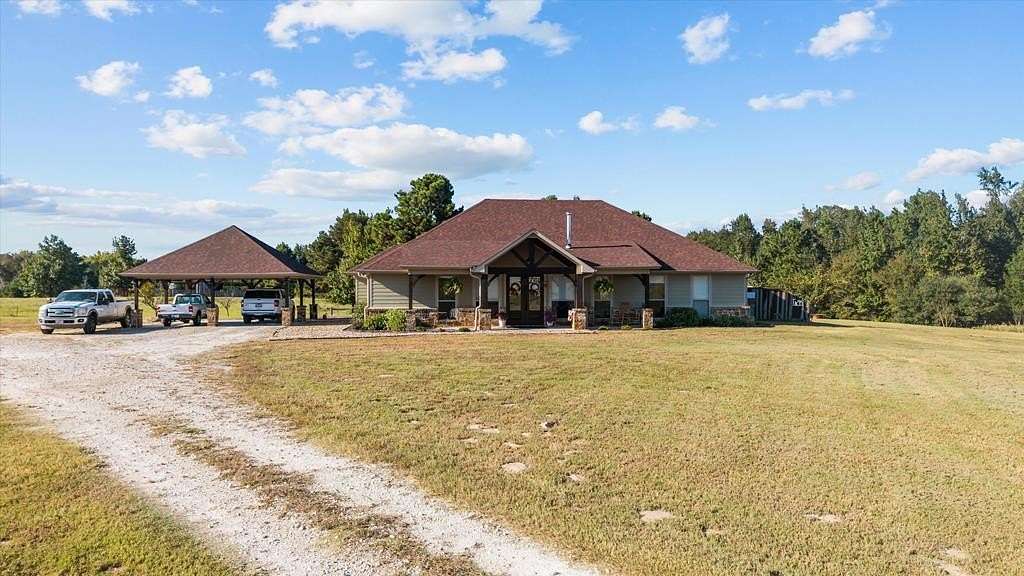 44.5 Acres of Land with Home for Sale in Palestine, Texas