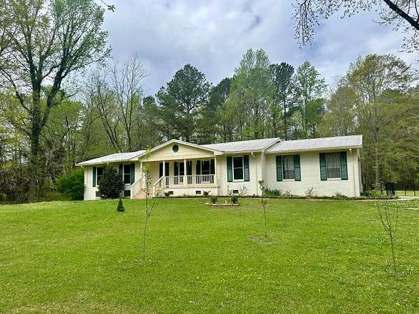 2.5 Acres of Land with Home for Sale in Jasper, Alabama