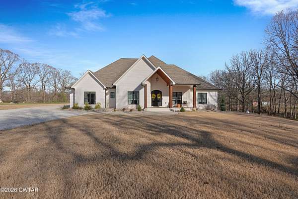 4.9 Acres of Land with Home for Sale in Humboldt, Tennessee