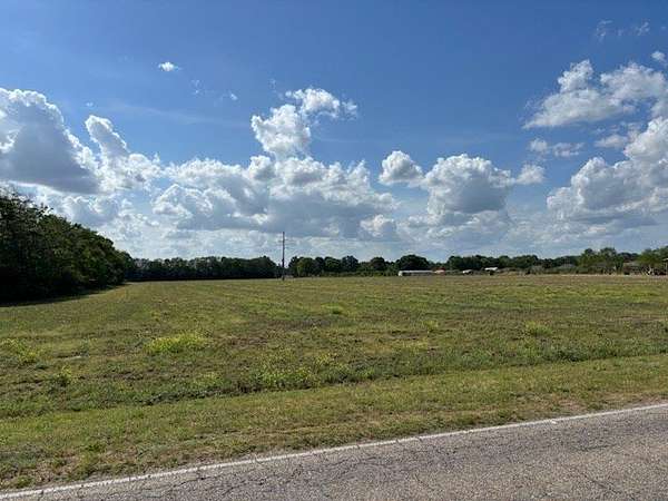 16 Acres of Commercial Land for Sale in Dothan, Alabama