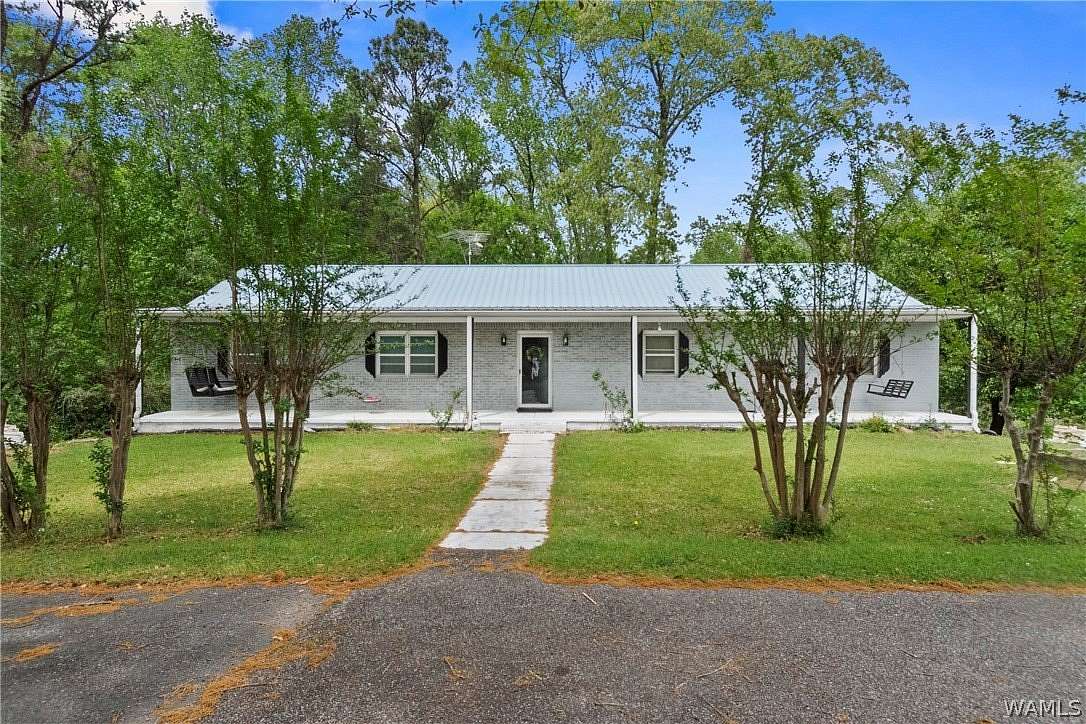 2.33 Acres of Land with Home for Sale in Tuscaloosa, Alabama