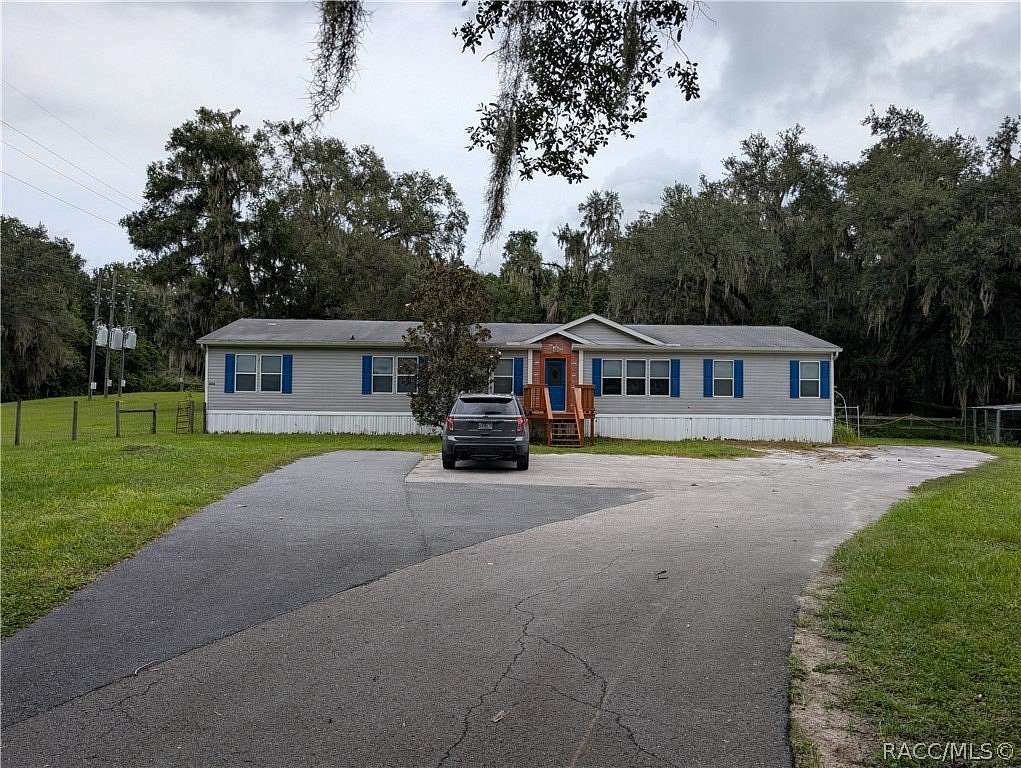 2.37 Acres of Land with Home for Sale in Hernando, Florida