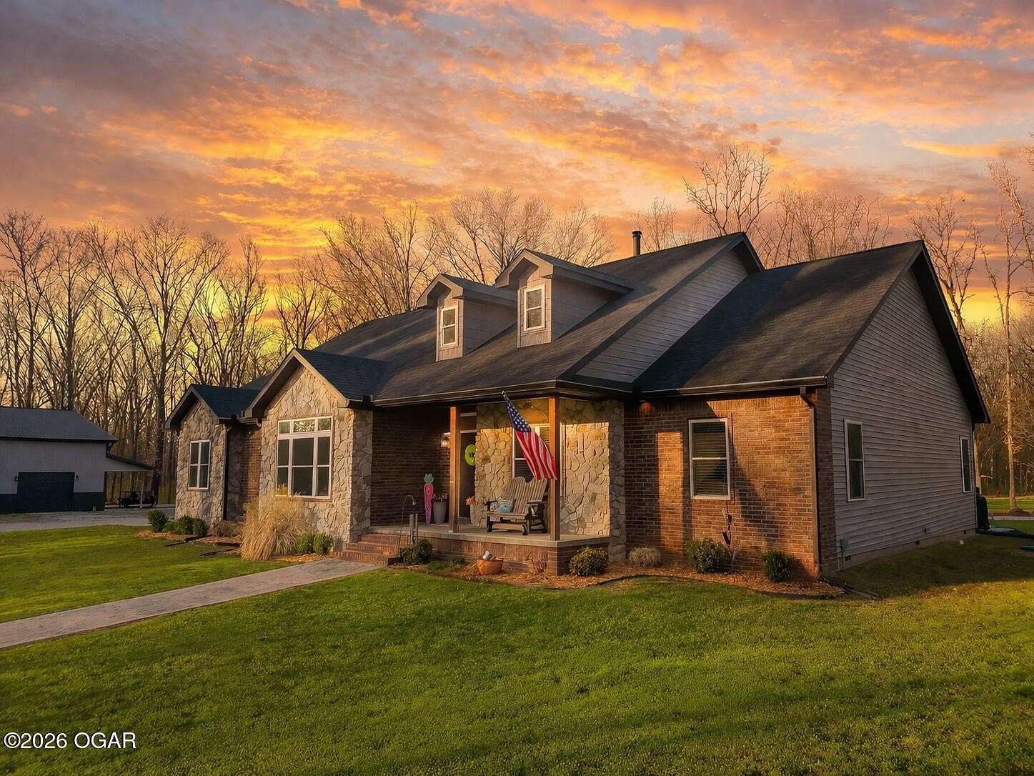 6 Acres of Land with Home for Sale in Carthage, Missouri