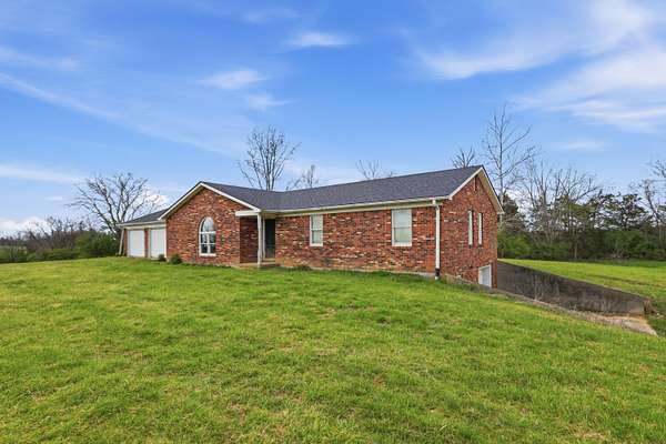 33.4 Acres of Land with Home for Sale in Lawrenceburg, Kentucky