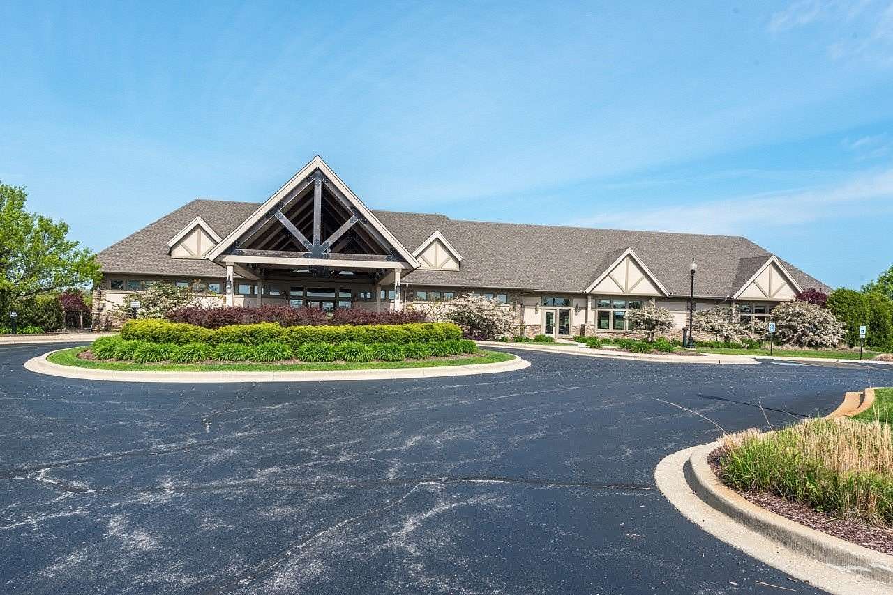 0.82 Acres of Residential Land for Sale in Yorkville, Illinois