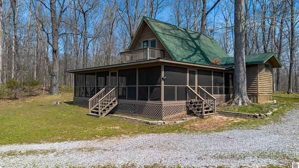 4.35 Acres of Land with Home for Sale in Benton, Kentucky