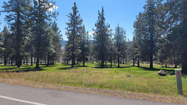 0.65 Acres of Residential Land for Sale in Klamath Falls, Oregon