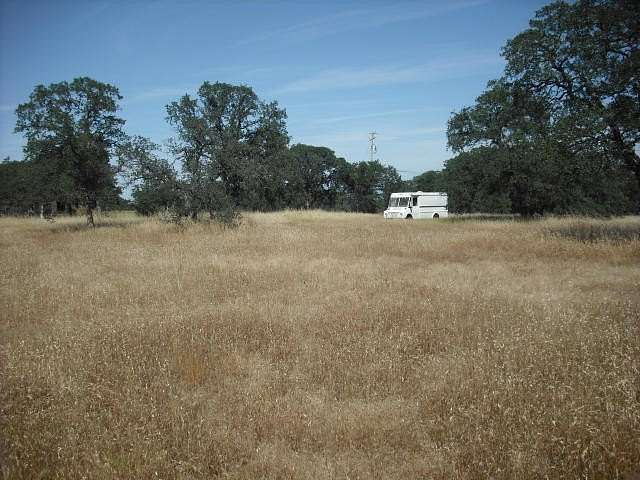 5.62 Acres of Land for Sale in Cottonwood, California