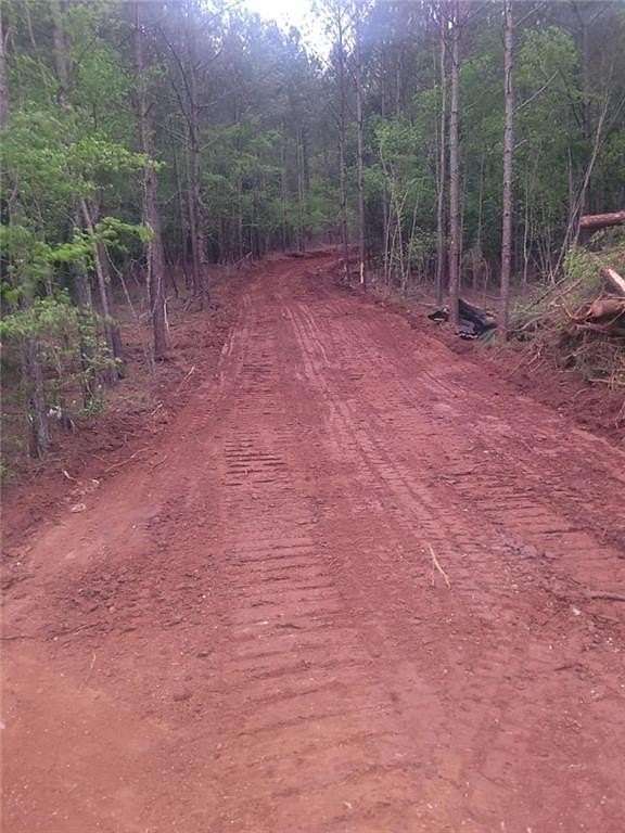7 Acres of Land for Sale in Cave Spring, Georgia