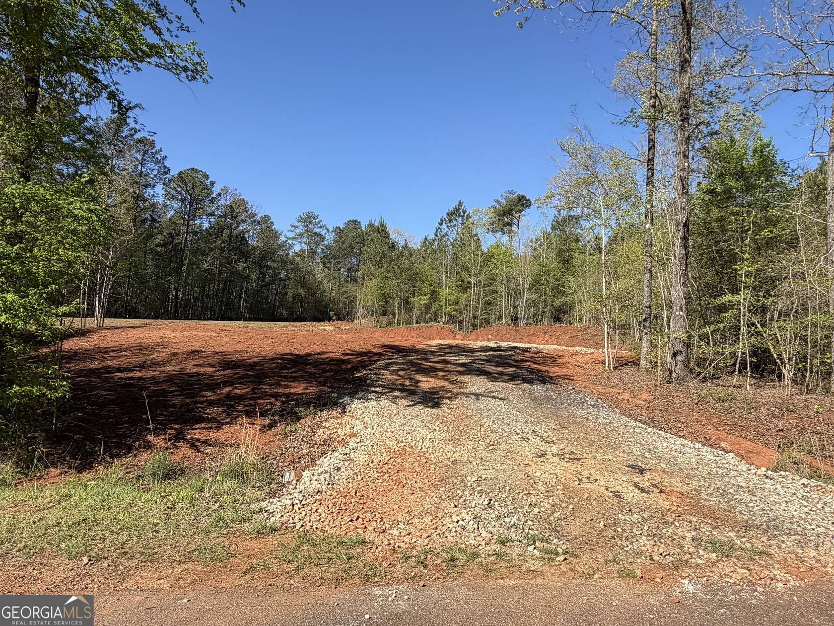 6 Acres of Residential Land for Sale in Thomaston, Georgia