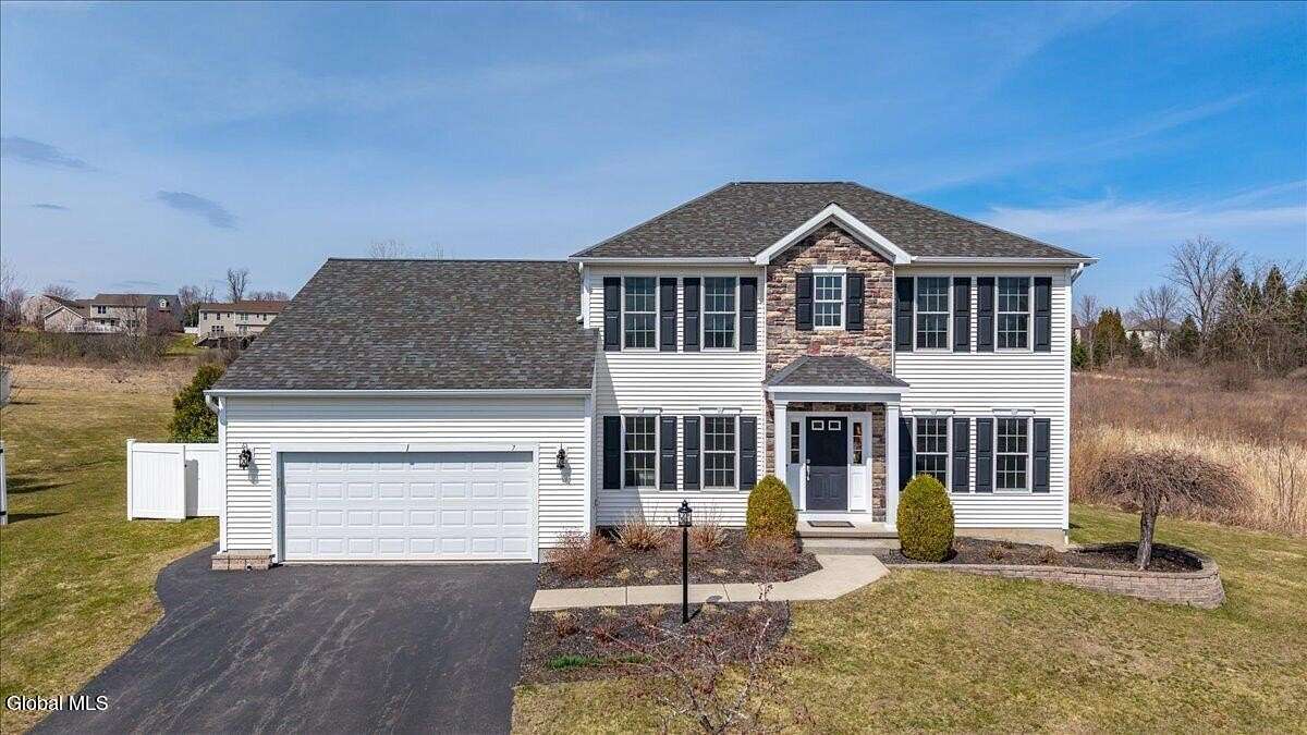 12.7 Acres of Land with Home for Sale in Saratoga Town, New York