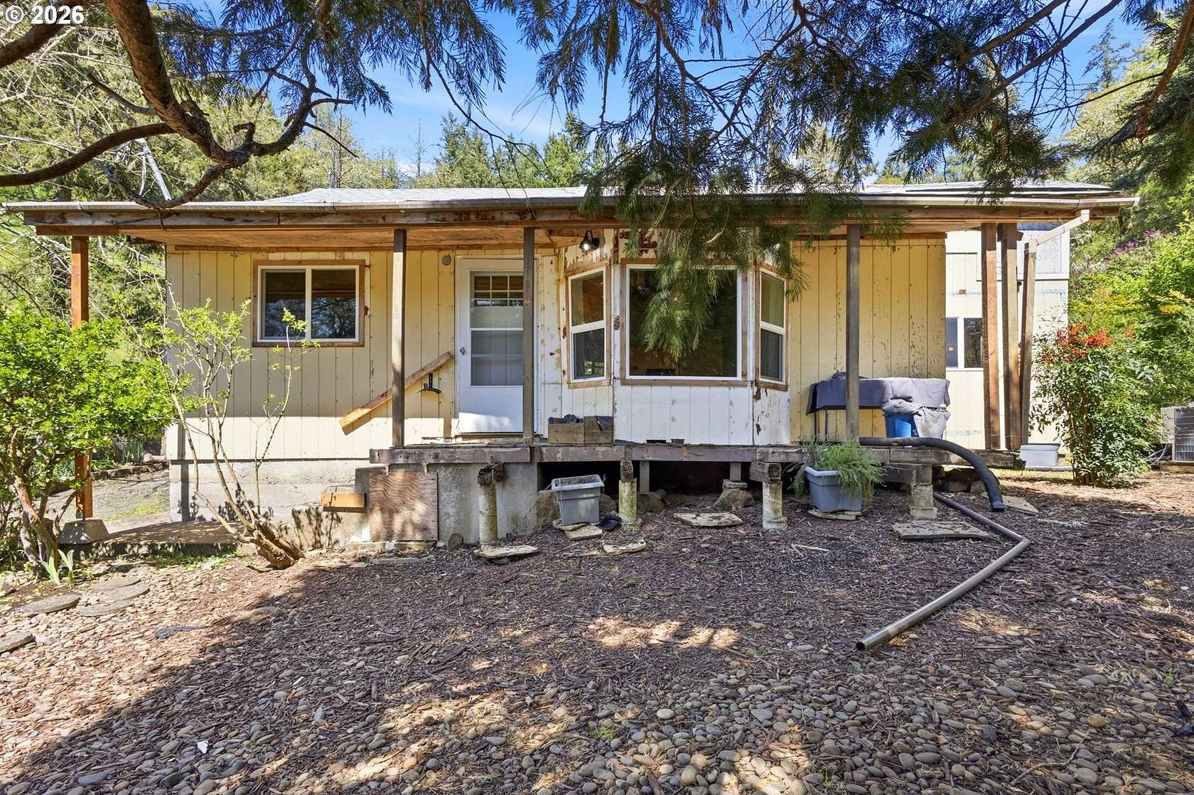 9.34 Acres of Land with Home for Sale in Lebanon, Oregon