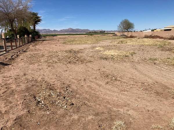 1 Acre of Residential Land for Sale in Blythe, California