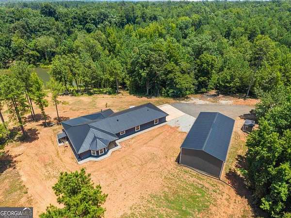 71 Acres of Land with Home for Sale in Eatonton, Georgia