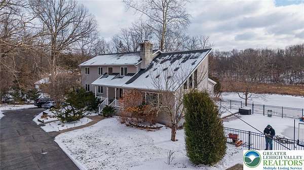 5.46 Acres of Land with Home for Sale in Hardwick Township, New Jersey