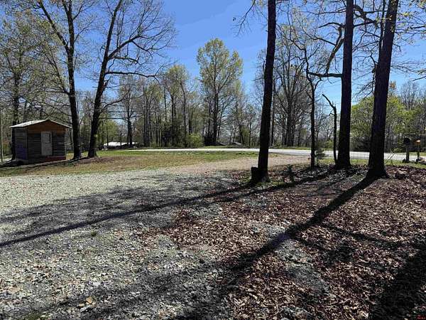 2 Acres of Residential Land for Sale in Yellville, Arkansas