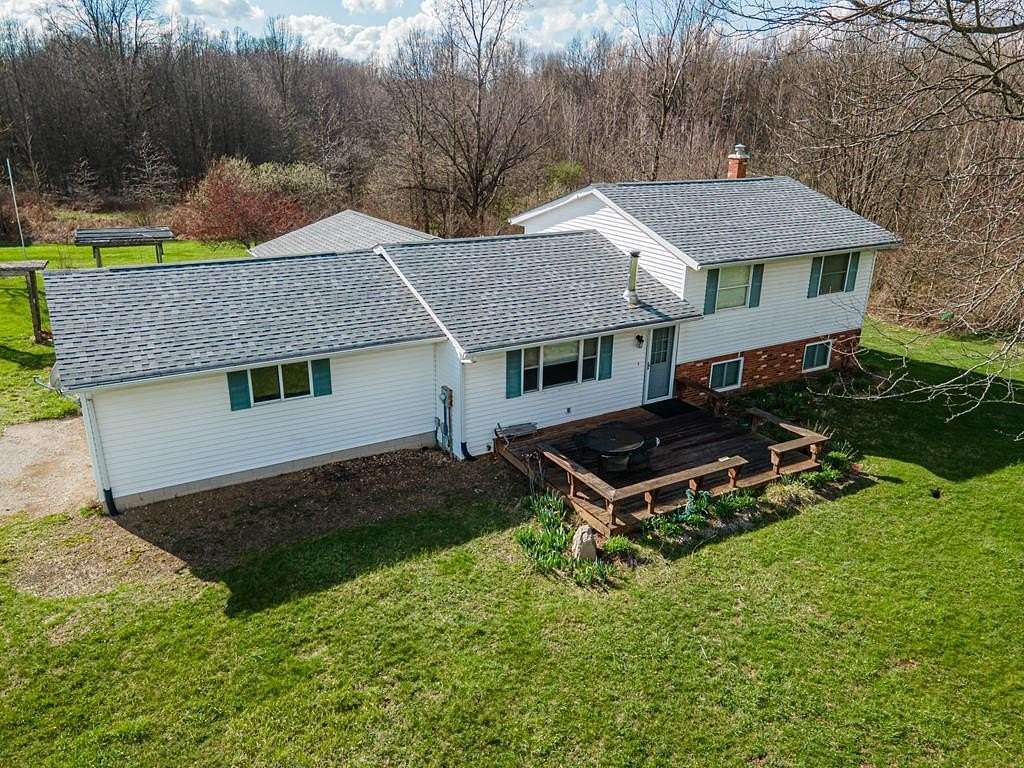 10.2 Acres of Land with Home for Sale in Mansfield, Ohio