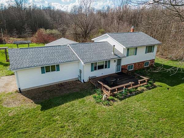 10.2 Acres of Land with Home for Sale in Mansfield, Ohio