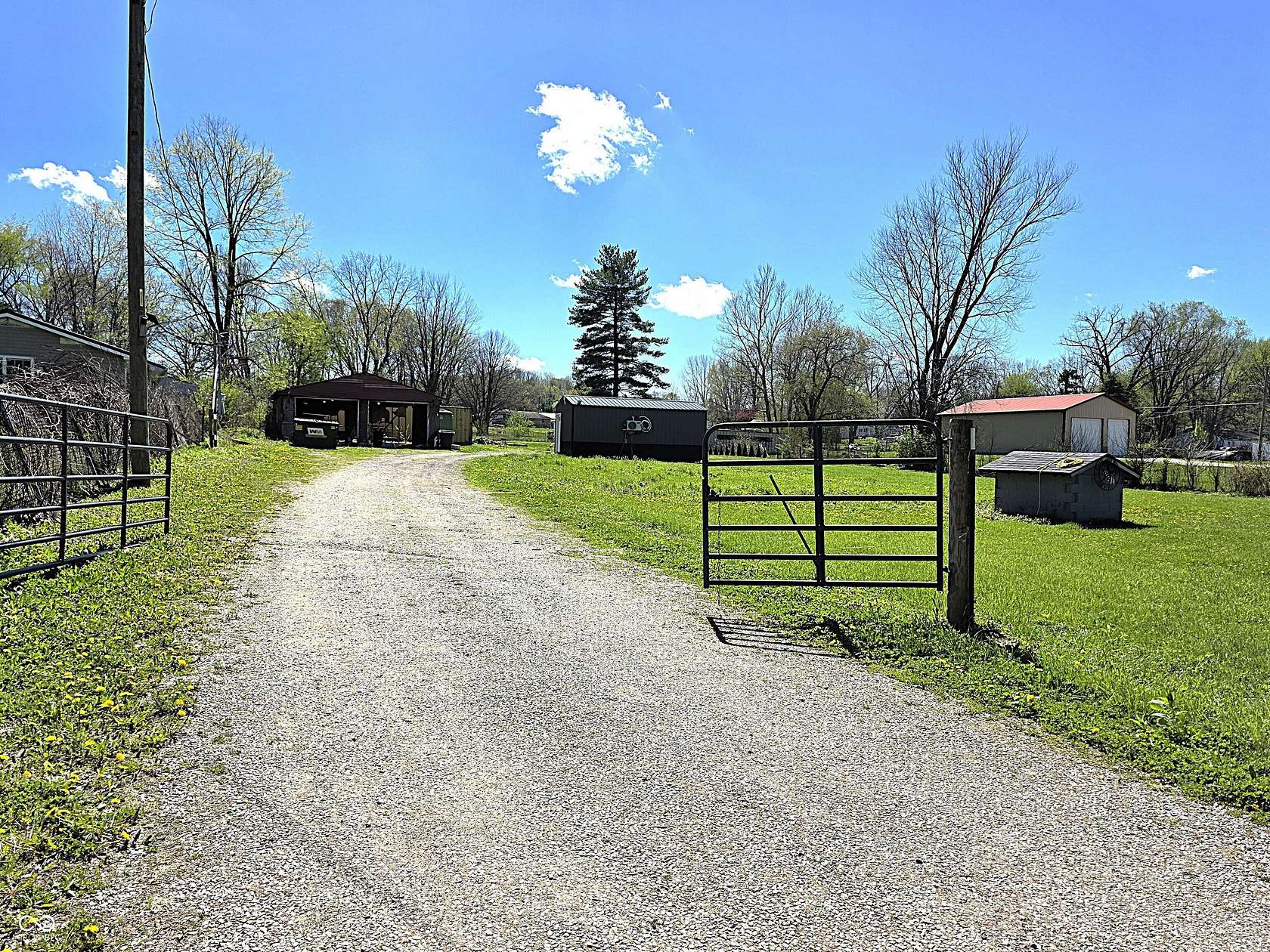 1.47 Acres of Residential Land for Sale in Mooresville, Indiana