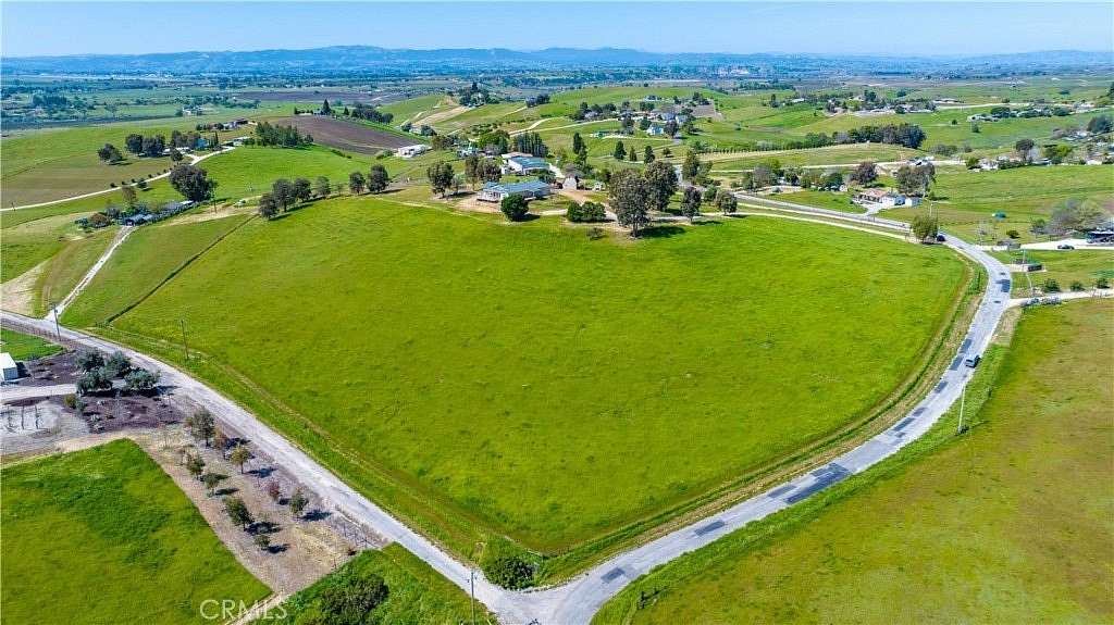 10 Acres of Land with Home for Sale in San Miguel, California