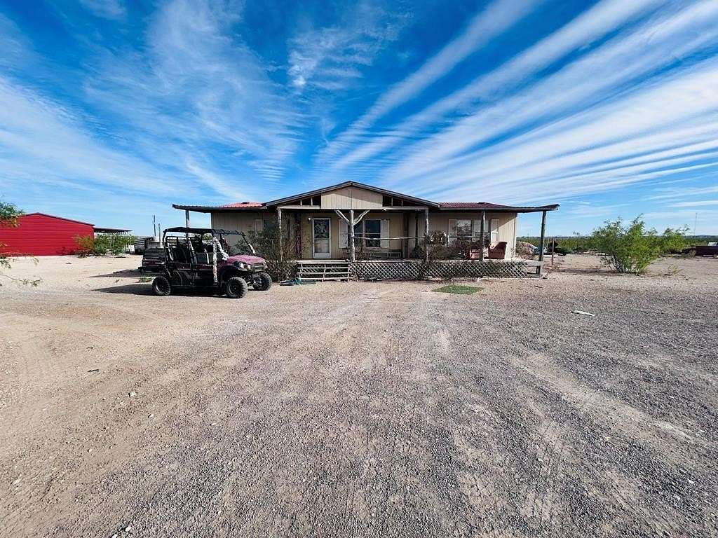 20 Acres of Land with Home for Sale in Fort Stockton, Texas