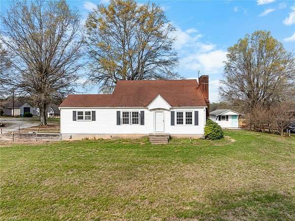 10 Acres of Land with Home for Sale in Clemmons, North Carolina