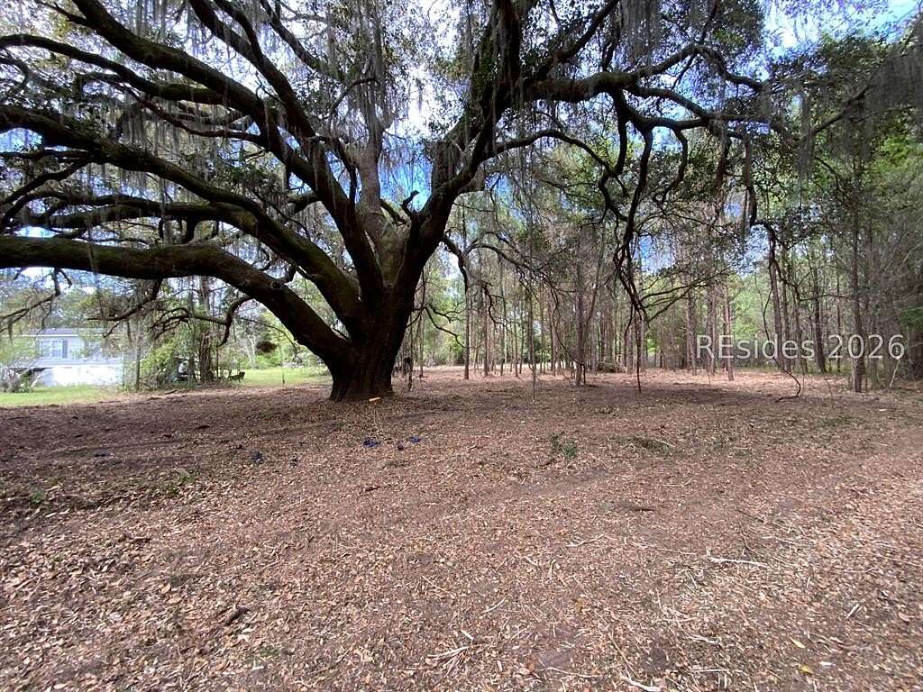 1 Acre of Land for Sale in Saint Helena Island, South Carolina