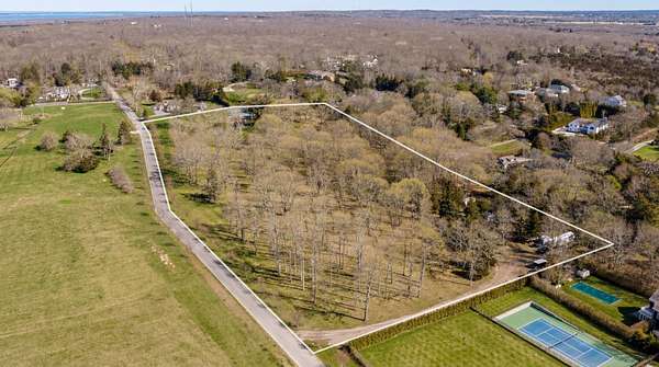 10.7 Acres of Land for Sale in Southampton, New York