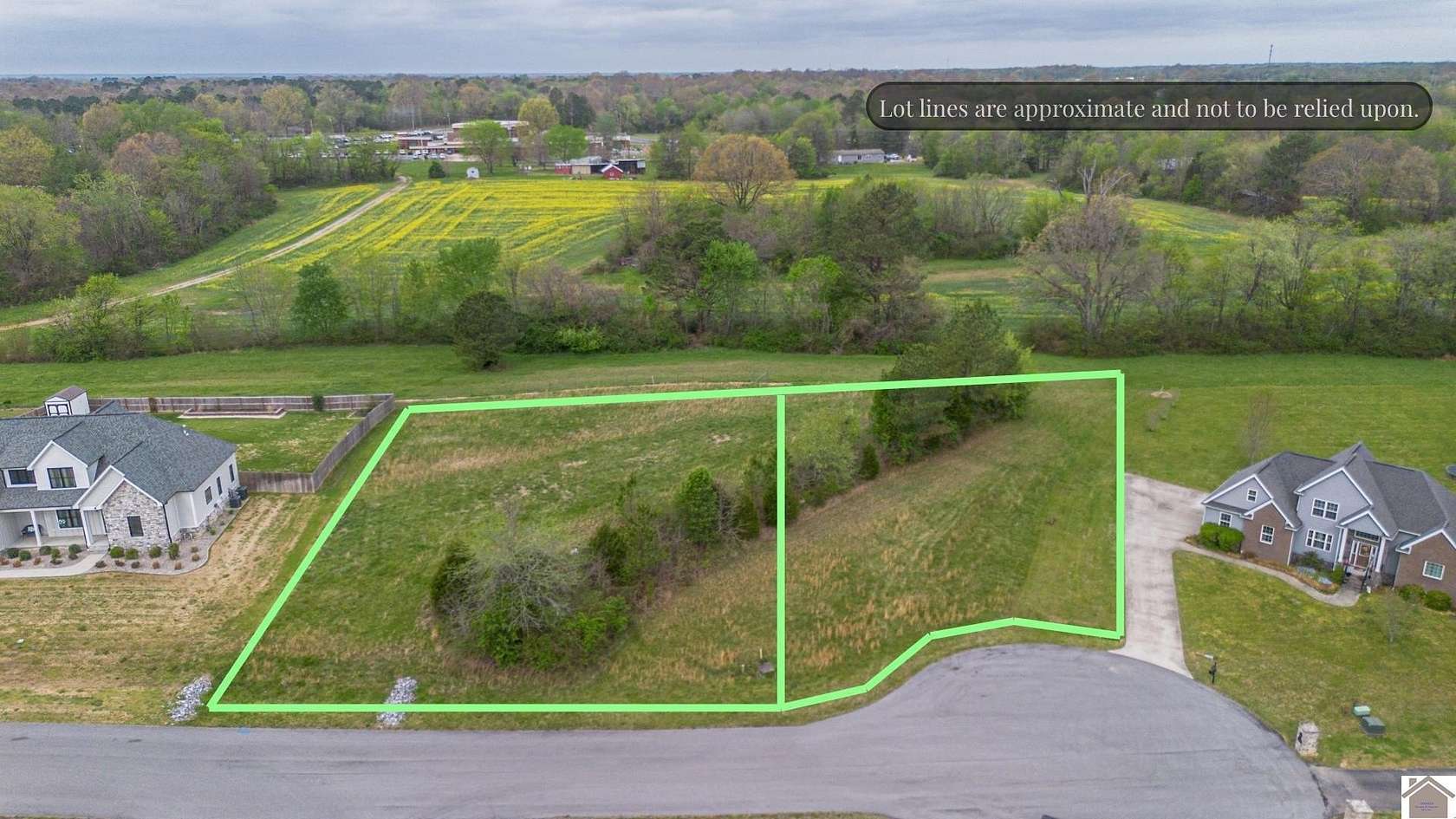 1.1 Acres of Residential Land for Sale in Benton, Kentucky