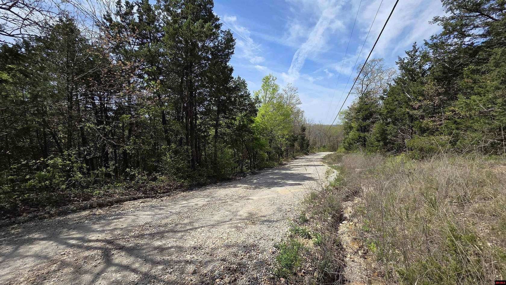 5 Acres of Residential Land for Sale in Yellville, Arkansas