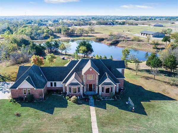 16 Acres of Land with Home for Sale in Norman, Oklahoma