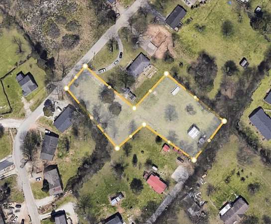 1 Acre of Residential Land for Sale in Bowling Green, Kentucky