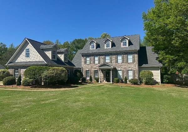 2.7 Acres of Land with Home for Sale in Saltillo, Mississippi