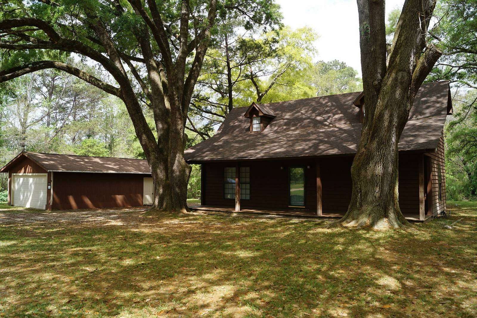 7 Acres of Land with Home for Sale in St. Stephens, Alabama